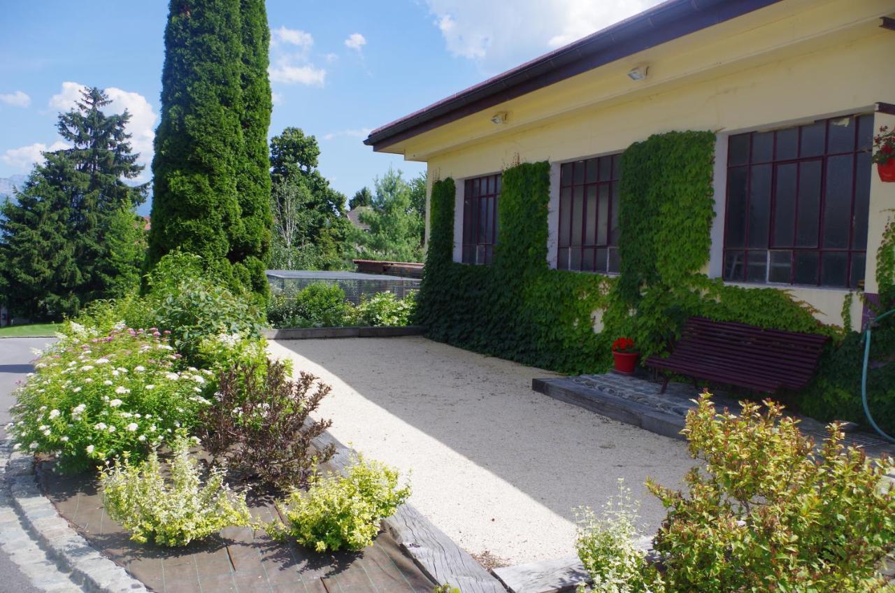Le Paon Bleu Annecy Poisy住宿加早餐旅馆 外观 照片