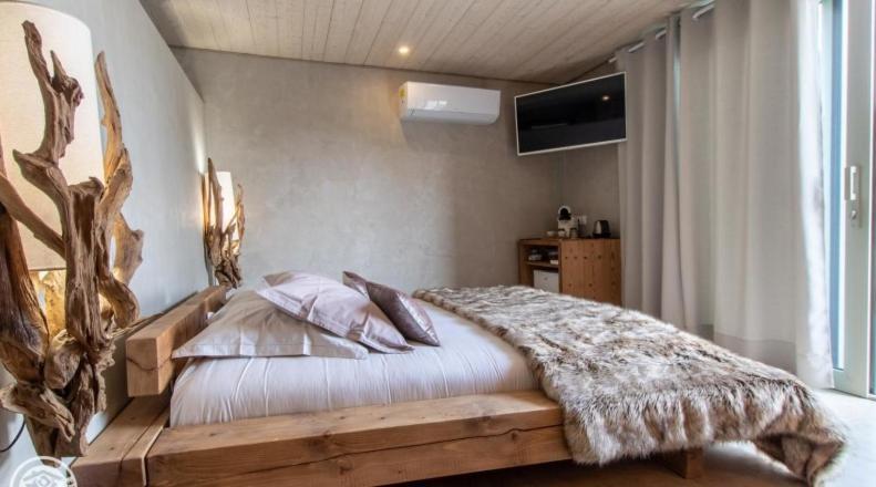 Le Paon Bleu Annecy Poisy住宿加早餐旅馆 外观 照片